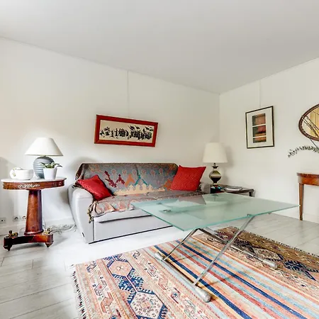 Appartement Spacieux Dans Un Quartier Paisible