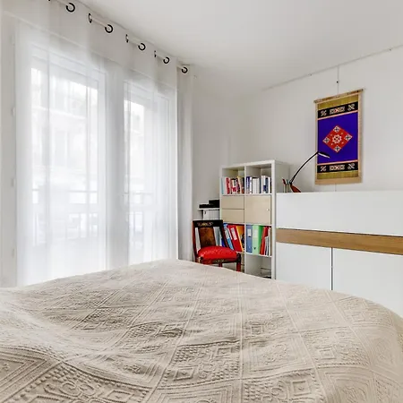 Appartement Spacieux Dans Un Quartier Paisible